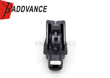 1 Way TS 187 Female Starter Connector Plug 90980-11400 / 6189-0413 For Toyota Lexus