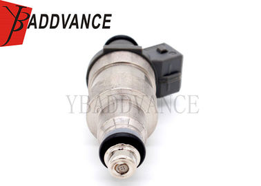 IW174 High Impedance Gasoline Fuel Injector For VW Golf One Year Warranty